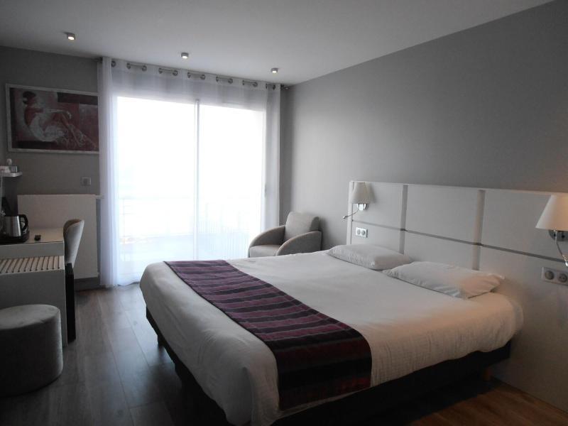 Hotel Valencia Hendaye Exteriör bild