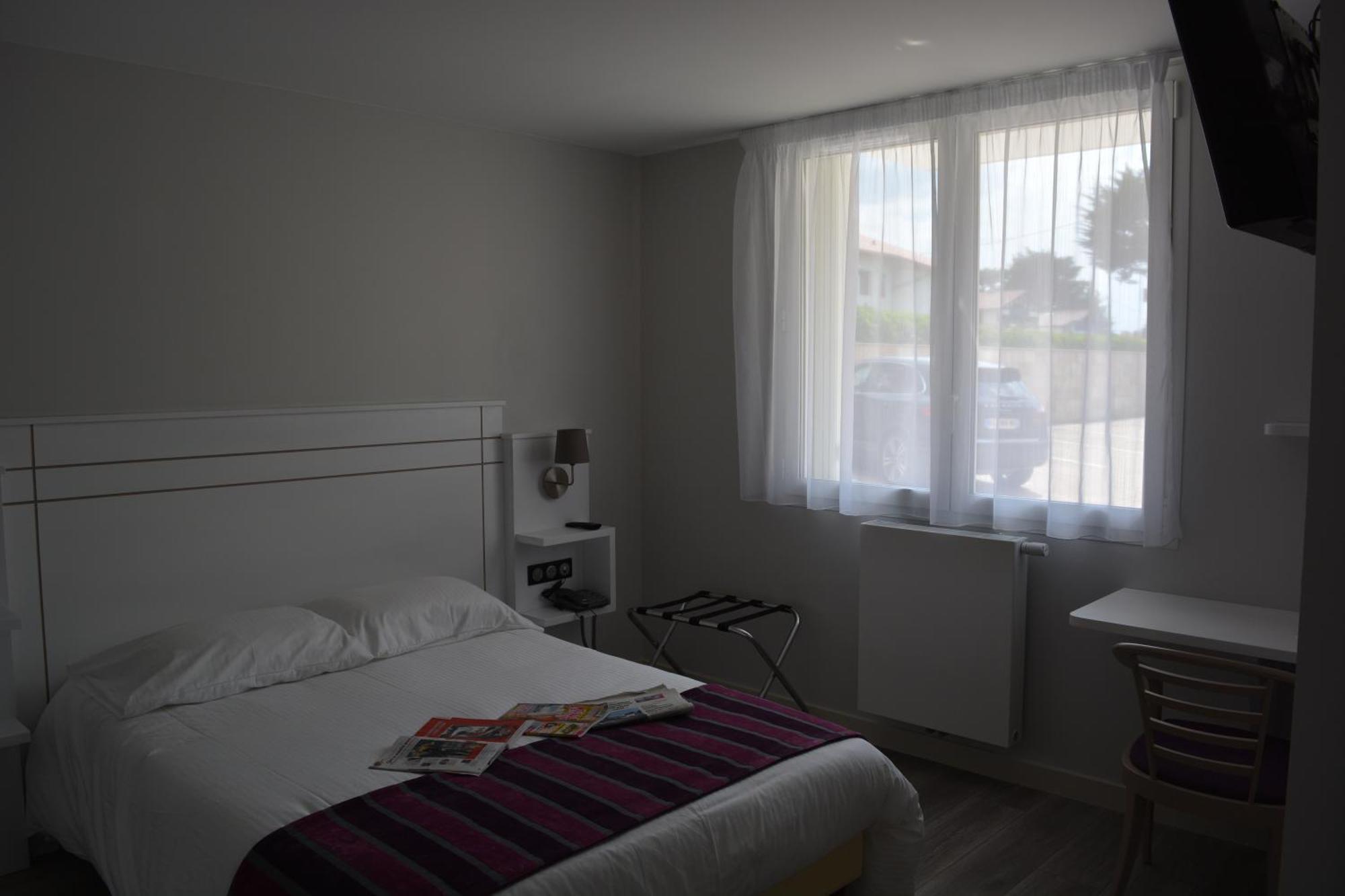 Hotel Valencia Hendaye Exteriör bild