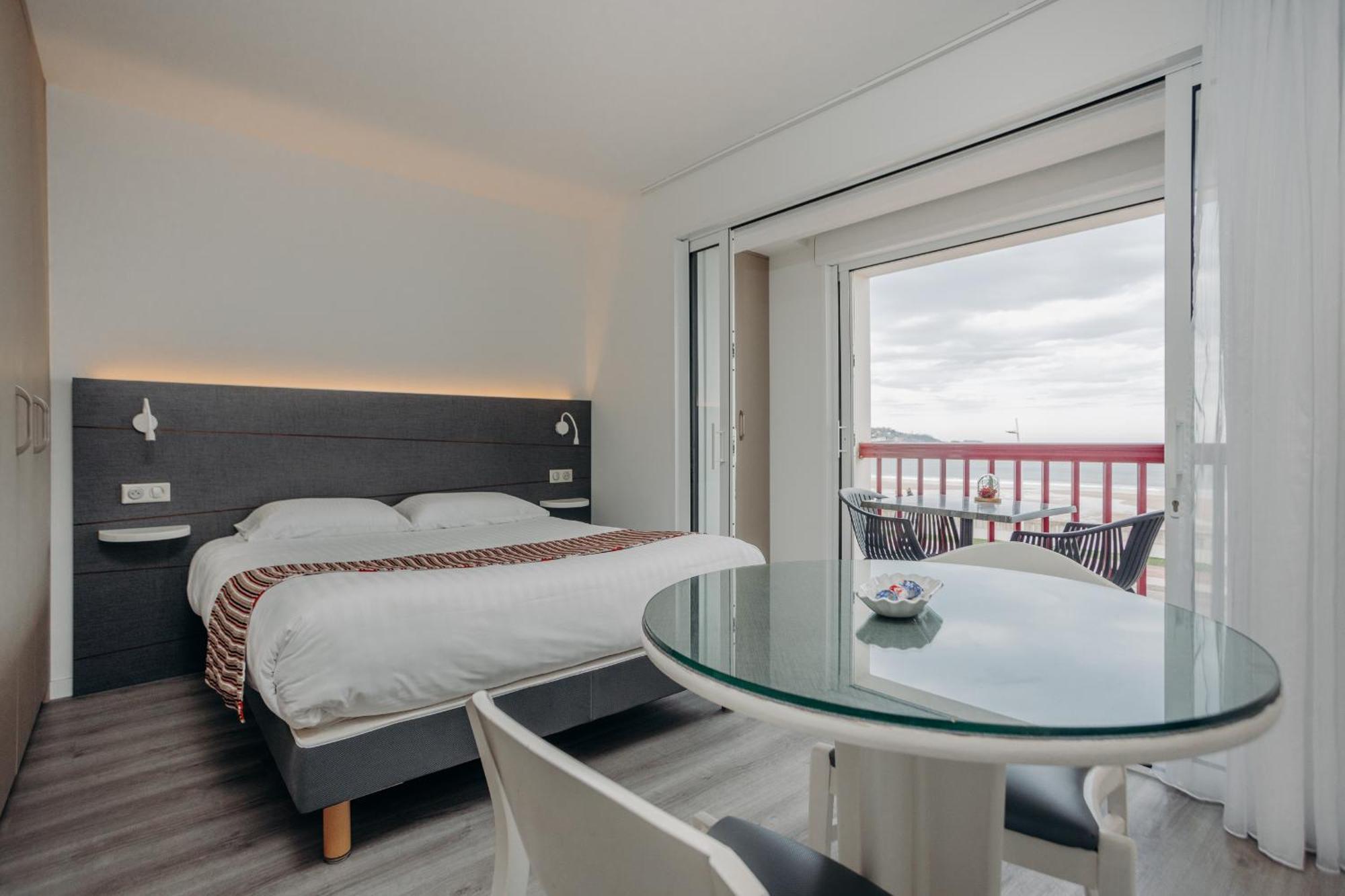 Hotel Valencia Hendaye Exteriör bild